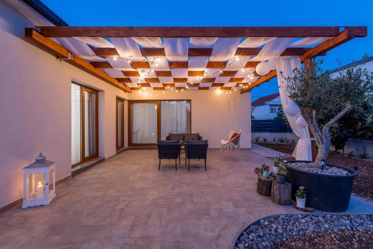 Villa Mamma Mia Каштела Хорватия